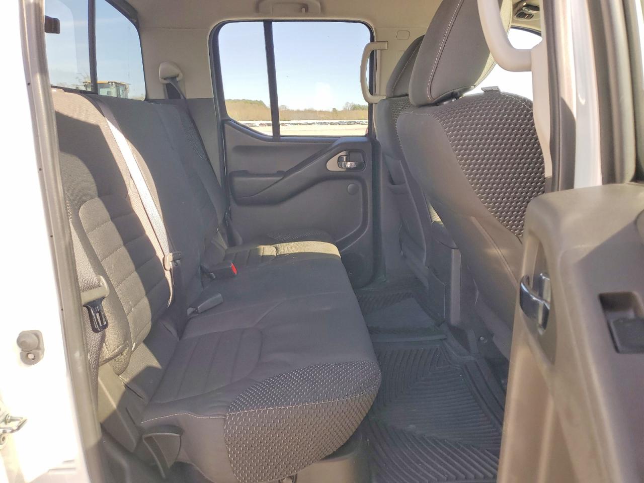 2018 NISSAN FRONTIER PRO-4X photo 19