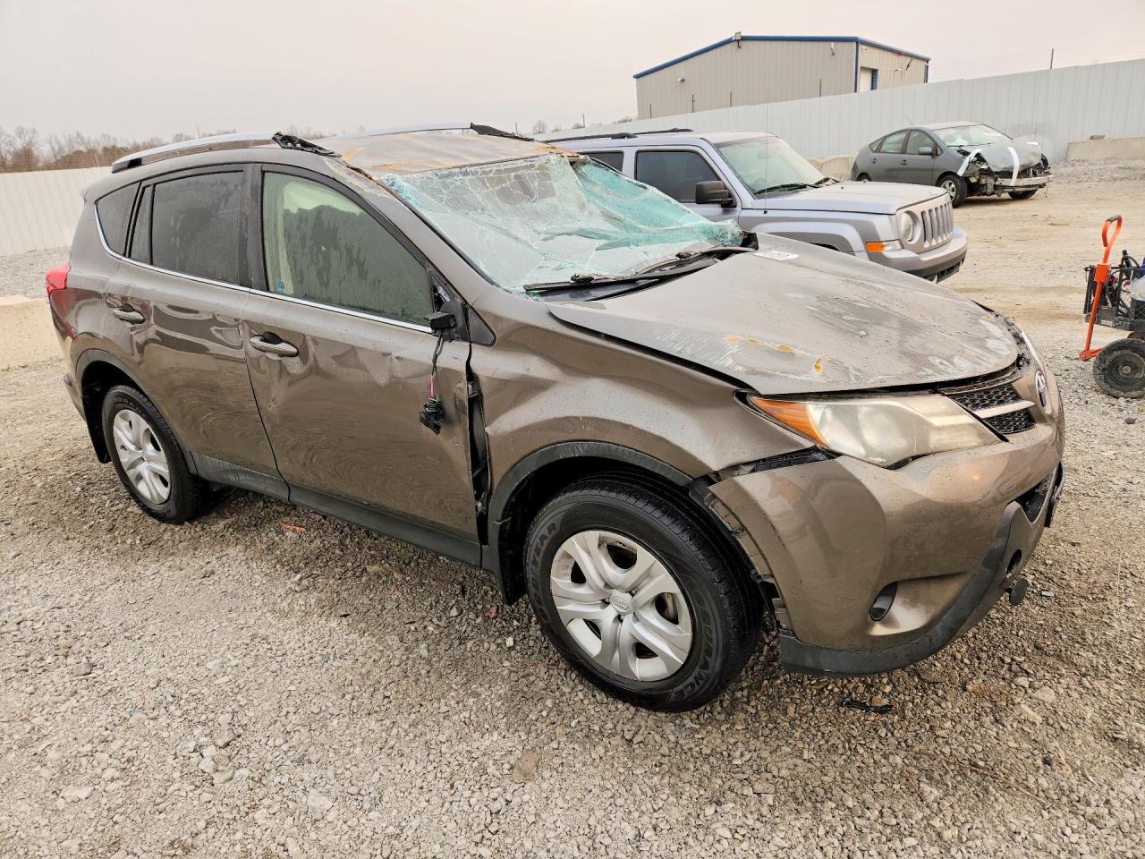 2014 TOYOTA RAV4 LE photo 7