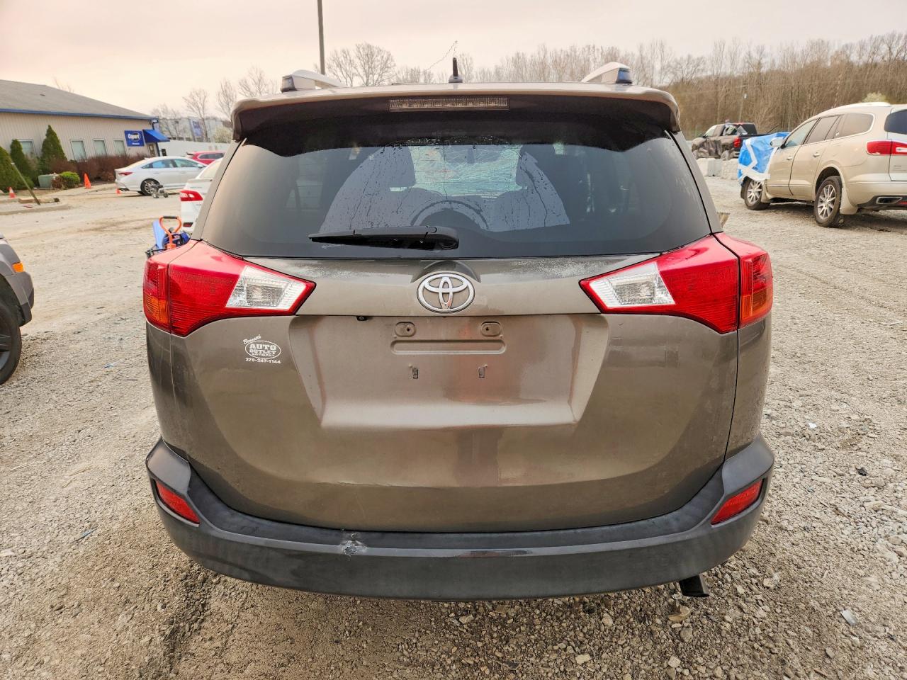 2014 TOYOTA RAV4 LE photo 11
