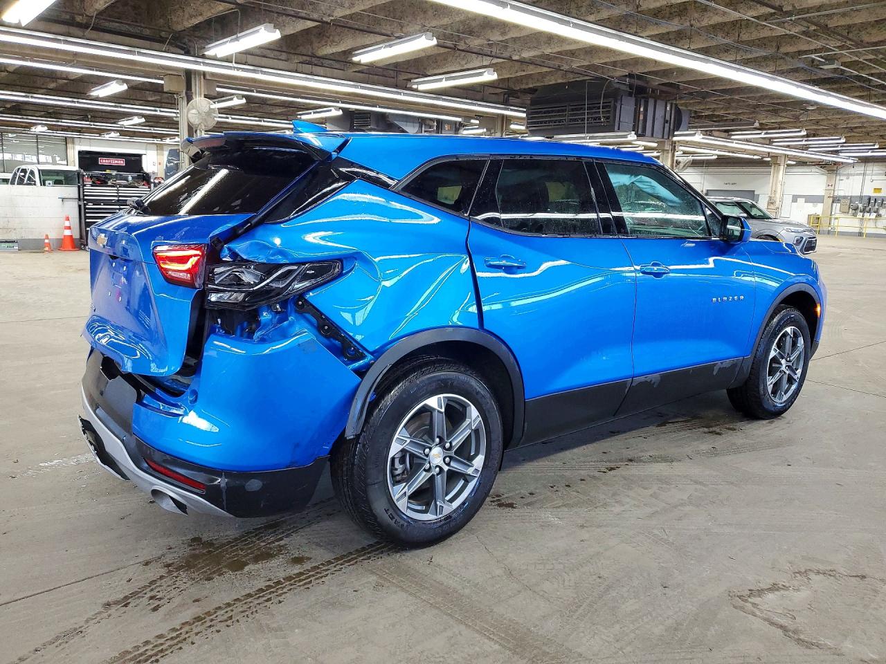 2025 CHEVROLET BLAZER 2LT photo 3