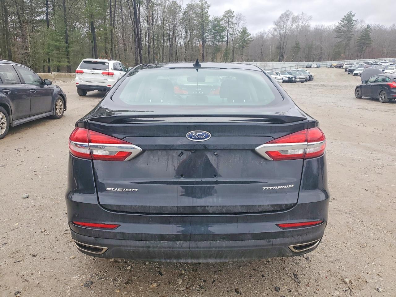 2019 FORD FUSION TITANIUM photo 11