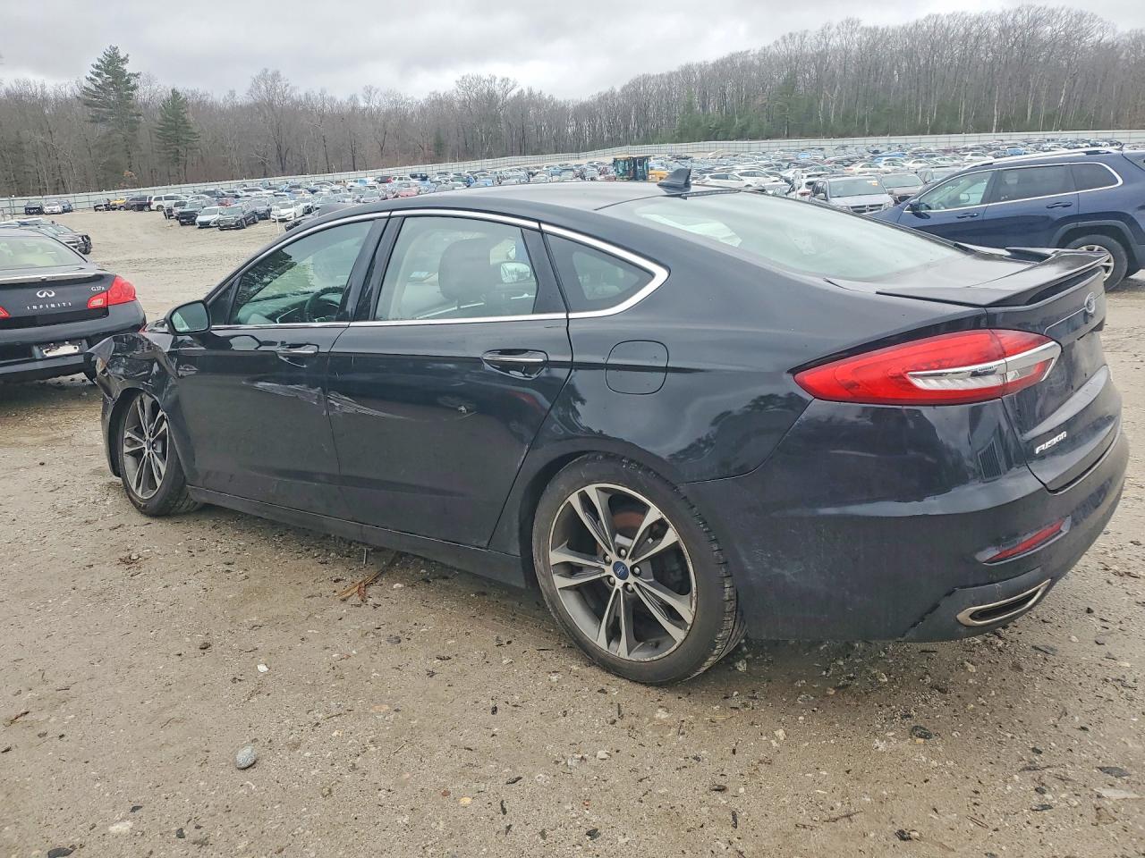 2019 FORD FUSION TITANIUM photo 3