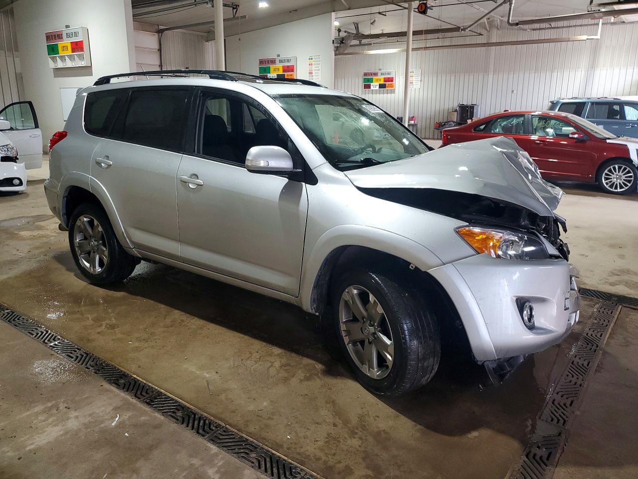 2011 TOYOTA RAV4 SPORT photo 7