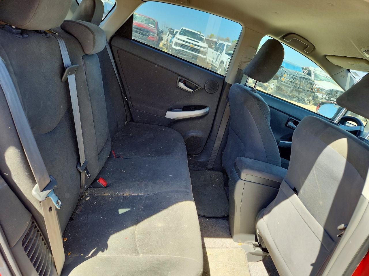 2011 TOYOTA PRIUS THREE photo 10