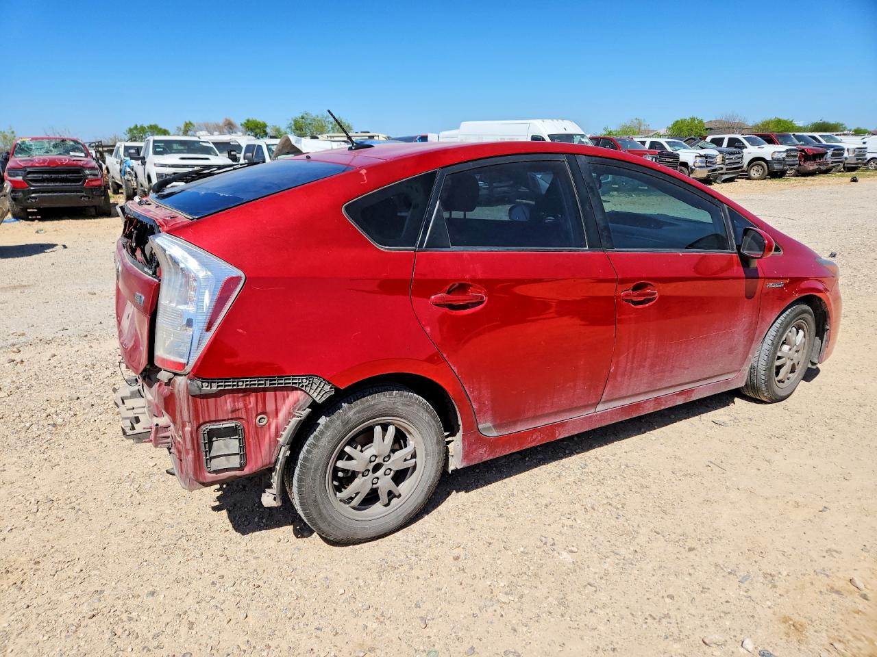 2011 TOYOTA PRIUS THREE photo 3