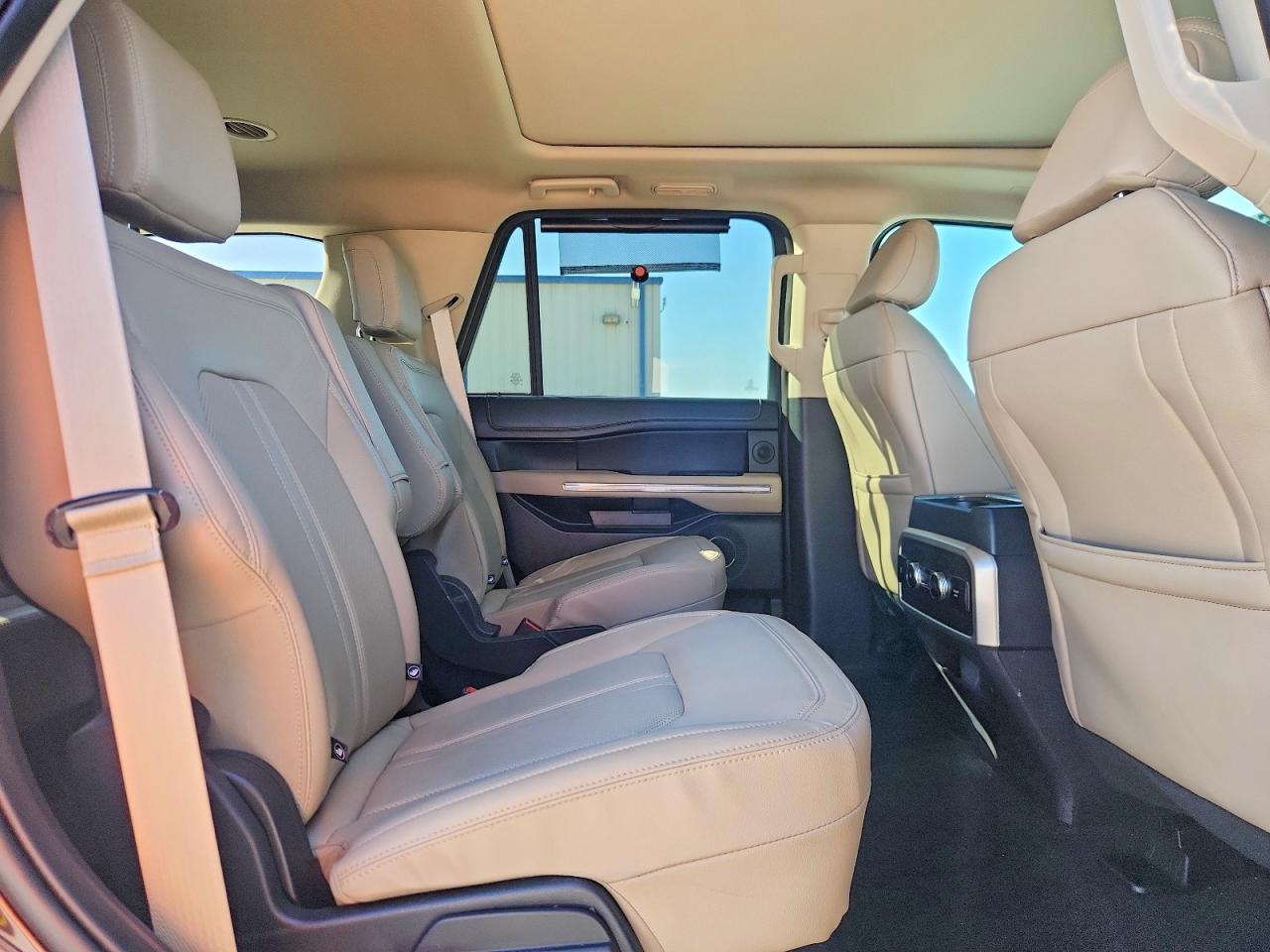 2024 FORD EXPEDITION LIMITED photo 11