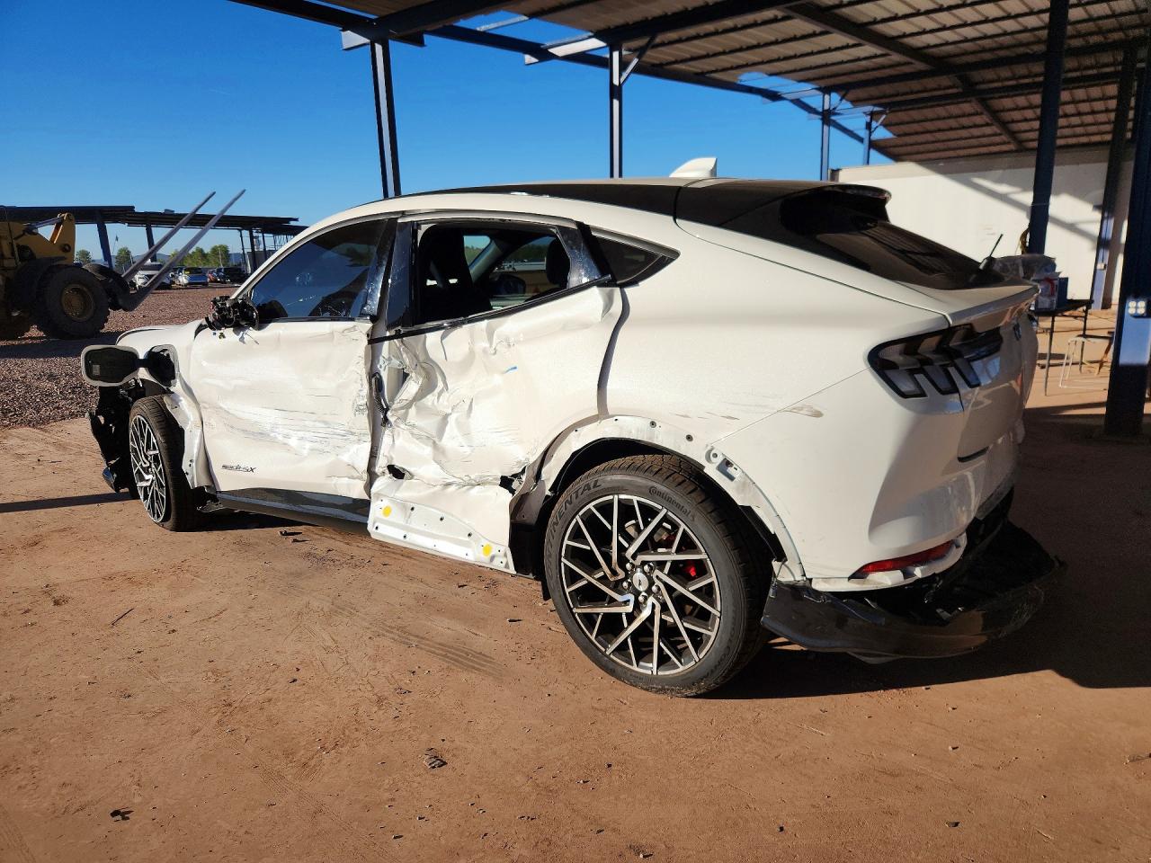 2021 FORD MUSTANG MACH-E GT photo 2