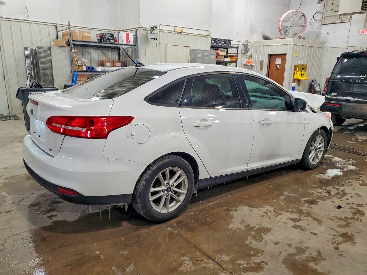 2018 FORD FOCUS SE photo 3