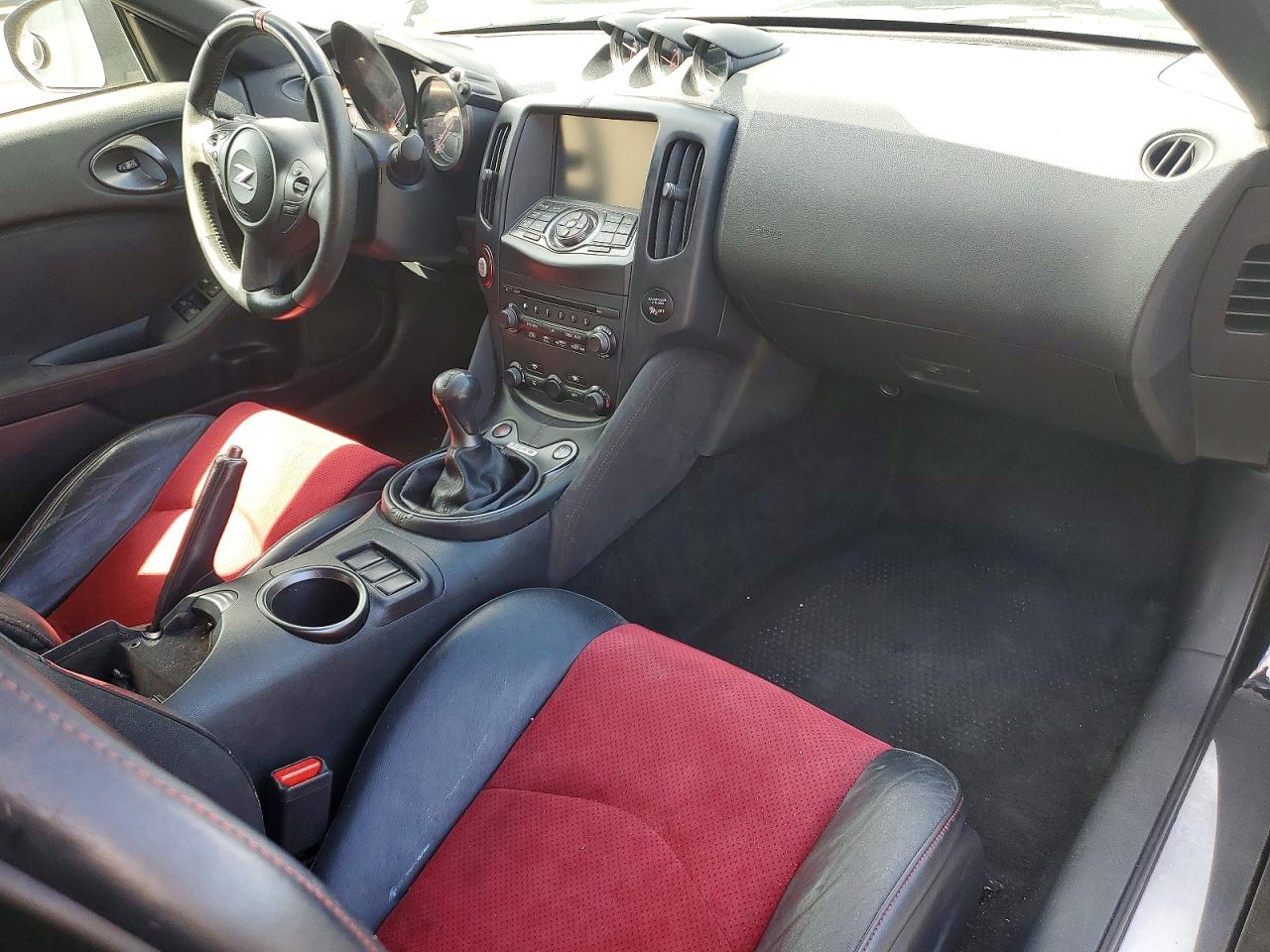 2017 NISSAN 370Z NISMO TECH photo 8