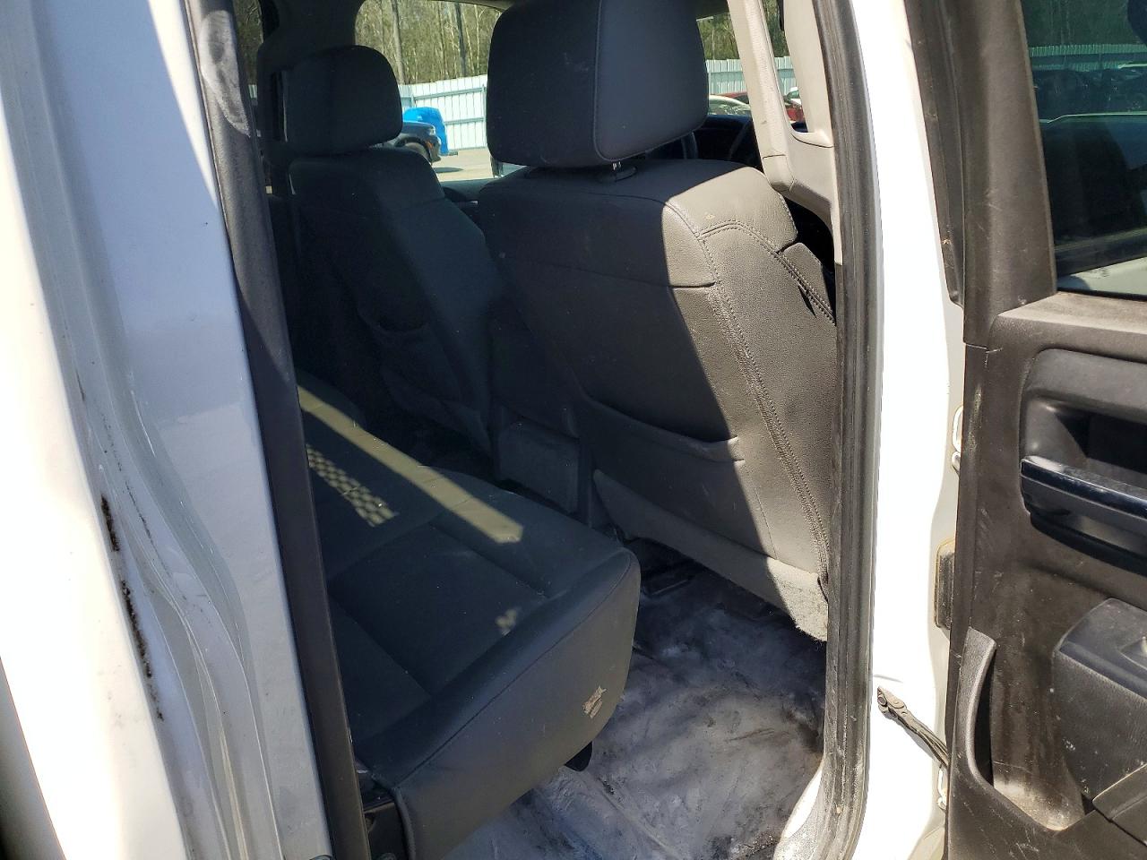 2019 CHEVROLET SILVERADO K2500 HEAVY DUTY photo 2