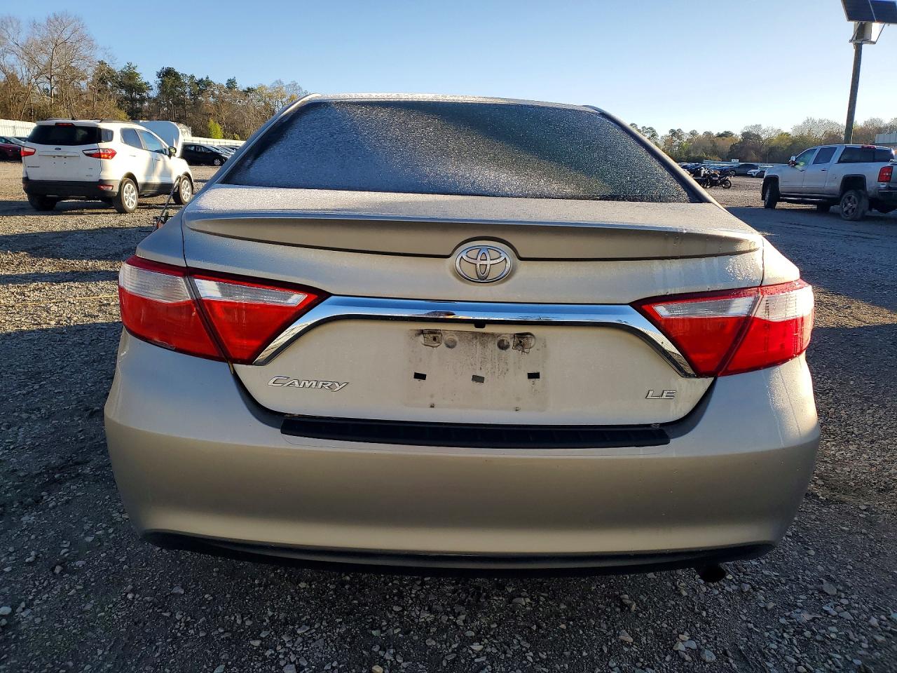 2016 TOYOTA CAMRY LE photo 16