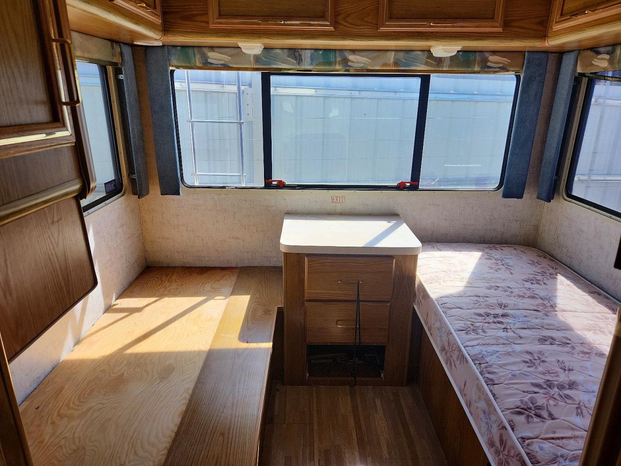 1991 FORD E350 RV photo 6