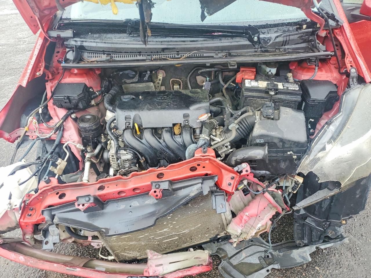 2017 TOYOTA YARIS 5-DOOR LE photo 11