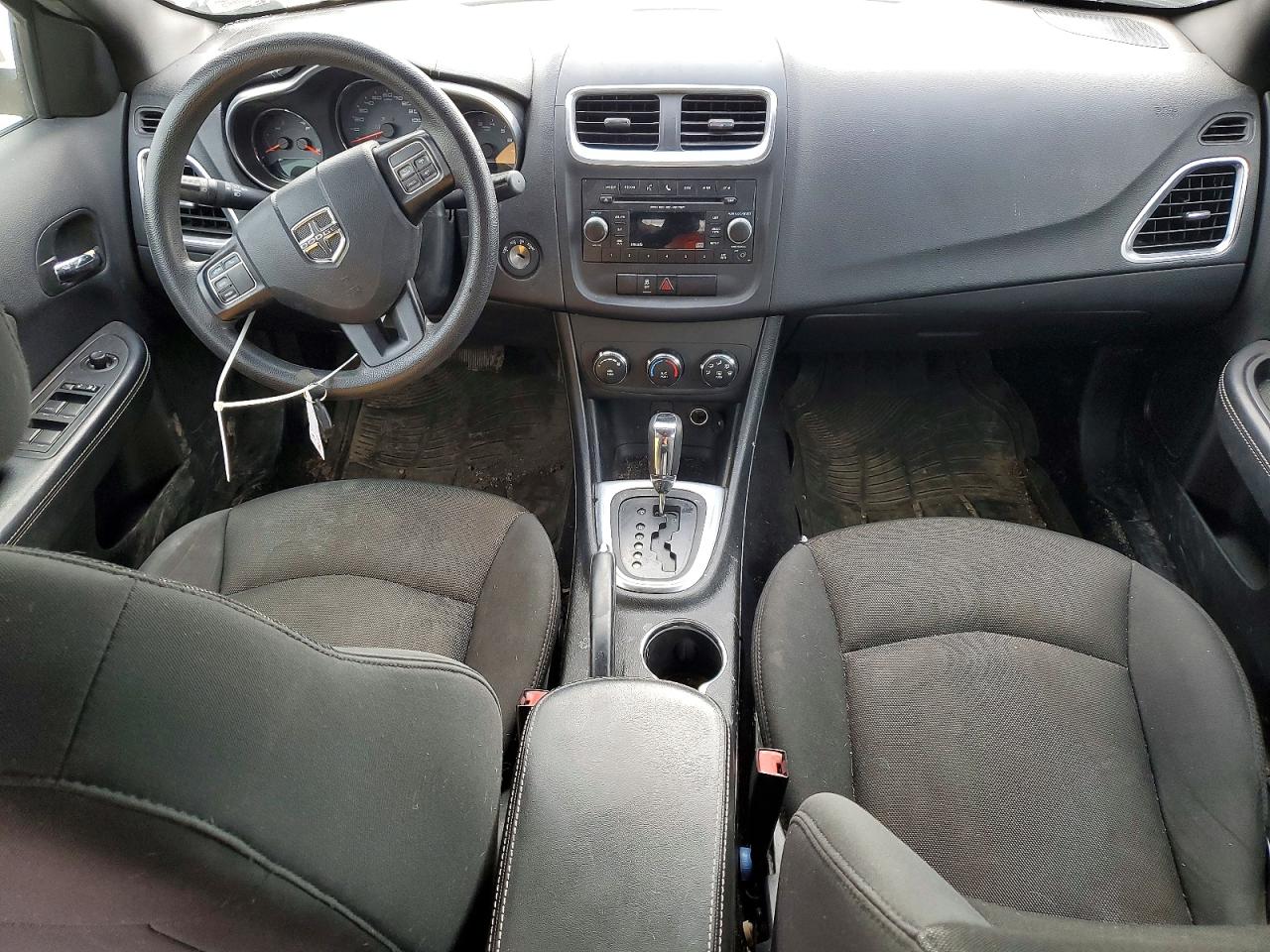 2013 DODGE AVENGER SE photo 8