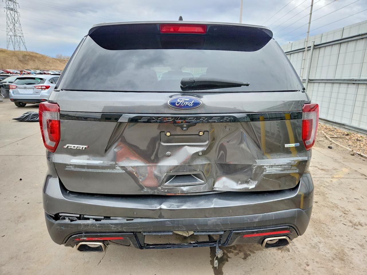 2017 FORD EXPLORER SPORT photo 6
