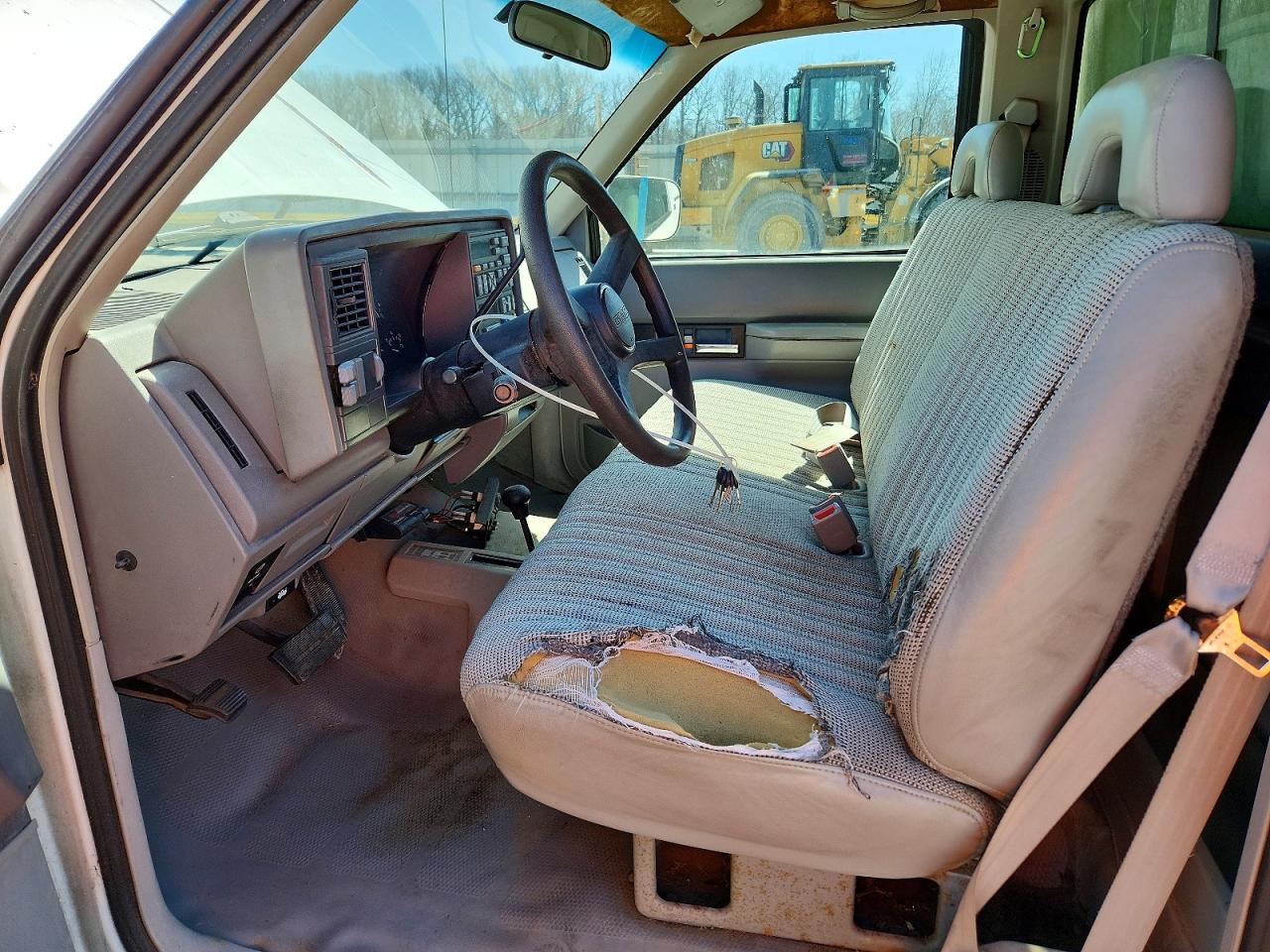 1993 GMC SIERRA K2500 photo 7