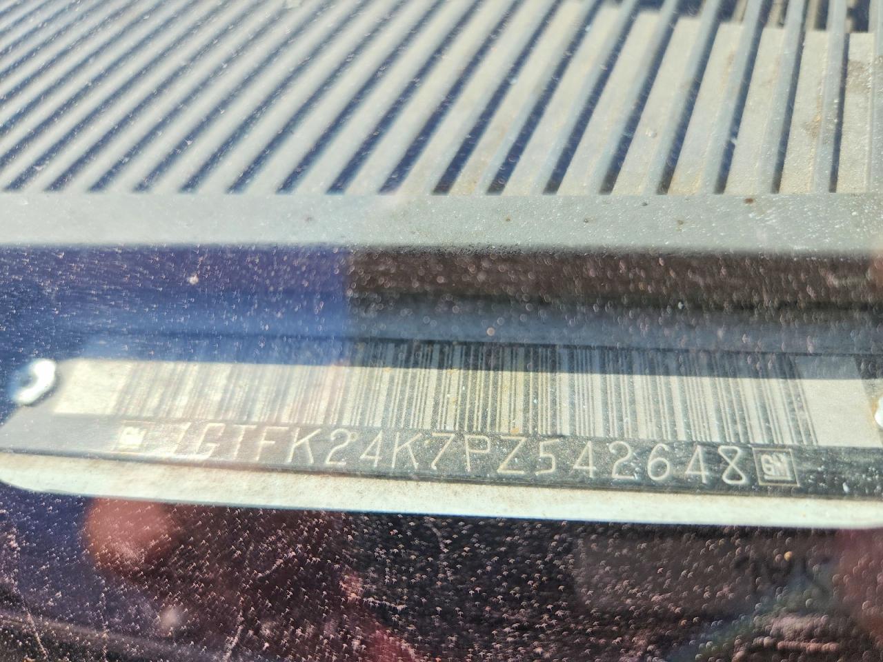 1993 GMC SIERRA K2500 photo 12
