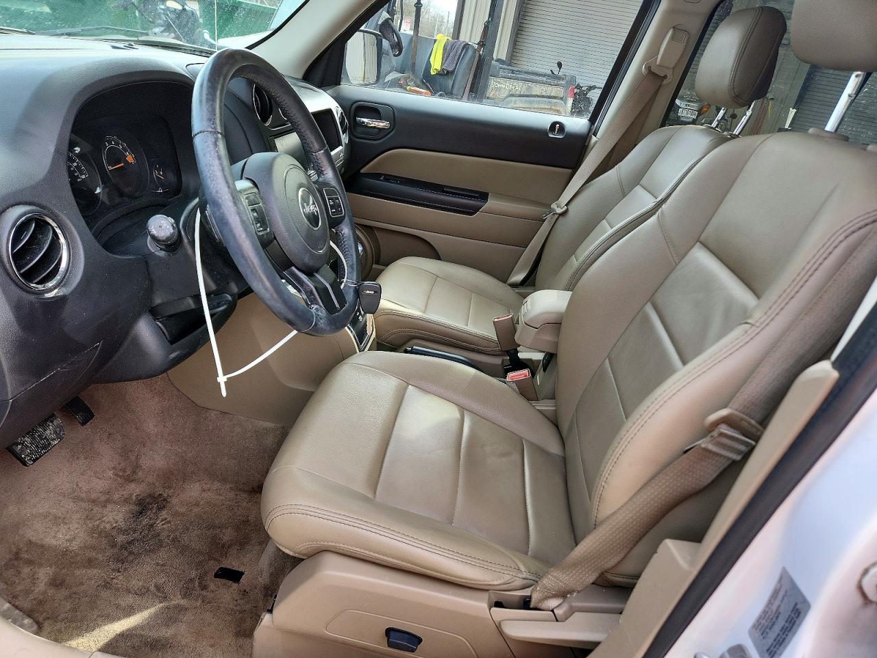 2017 JEEP PATRIOT LATITUDE photo 19