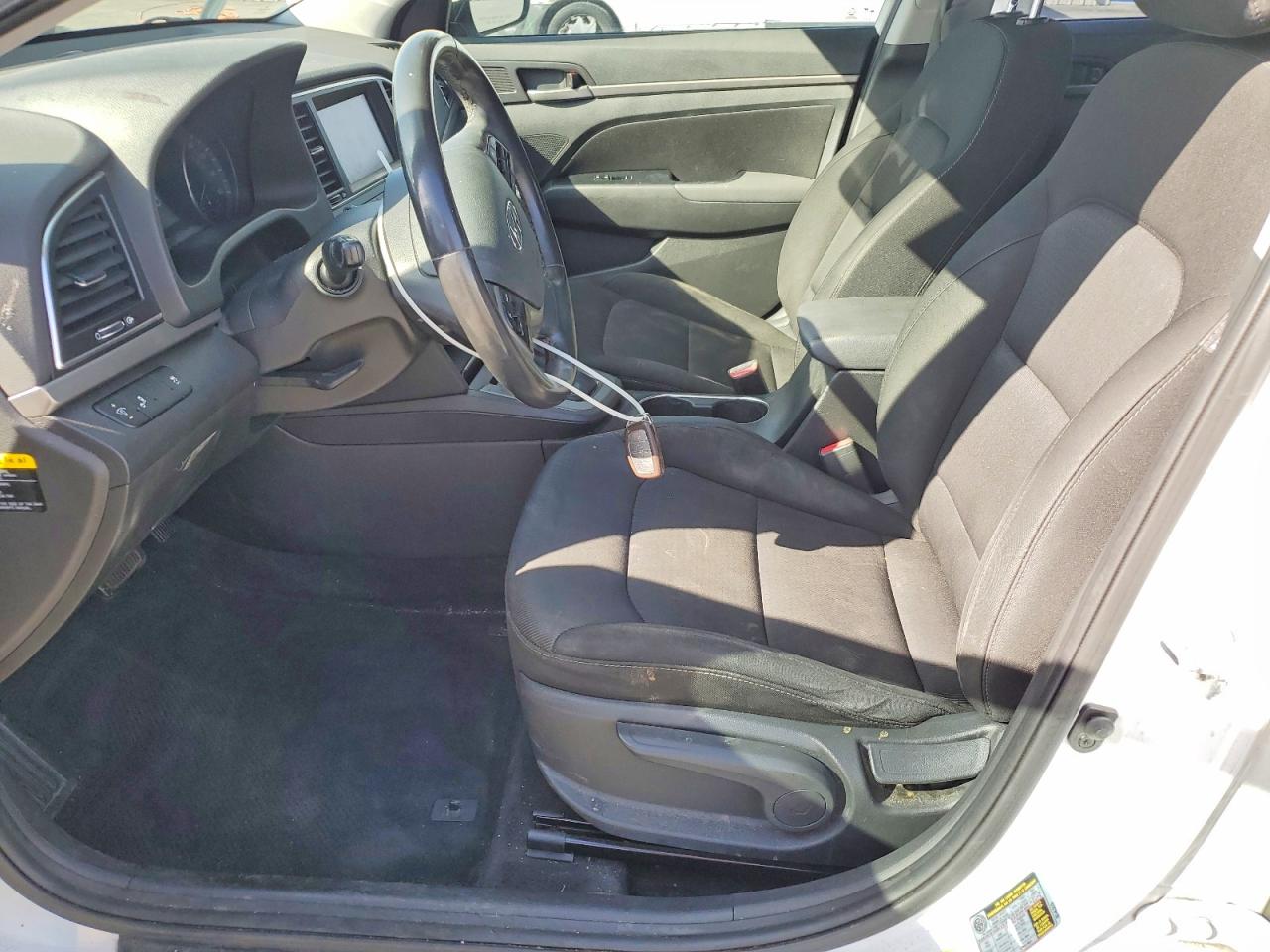 2018 HYUNDAI ELANTRA VALUE EDITION photo 7