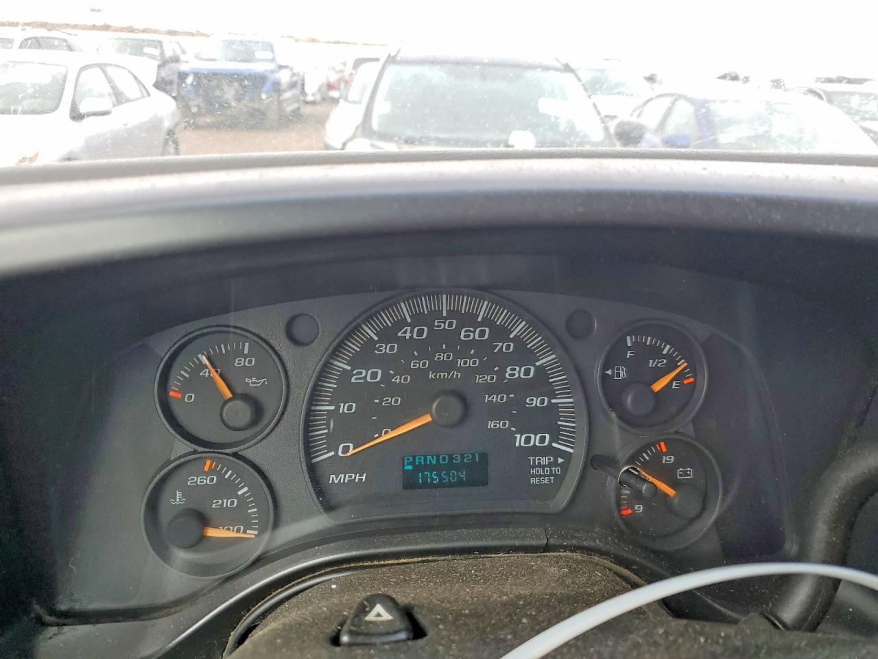2003 GMC SAVANA photo 9