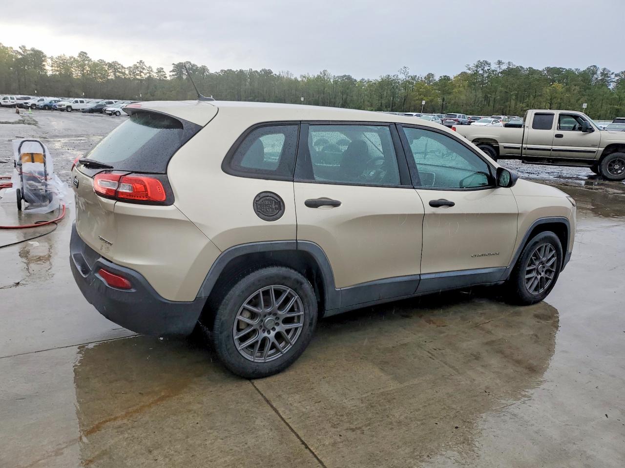 2015 JEEP CHEROKEE SPORT photo 7