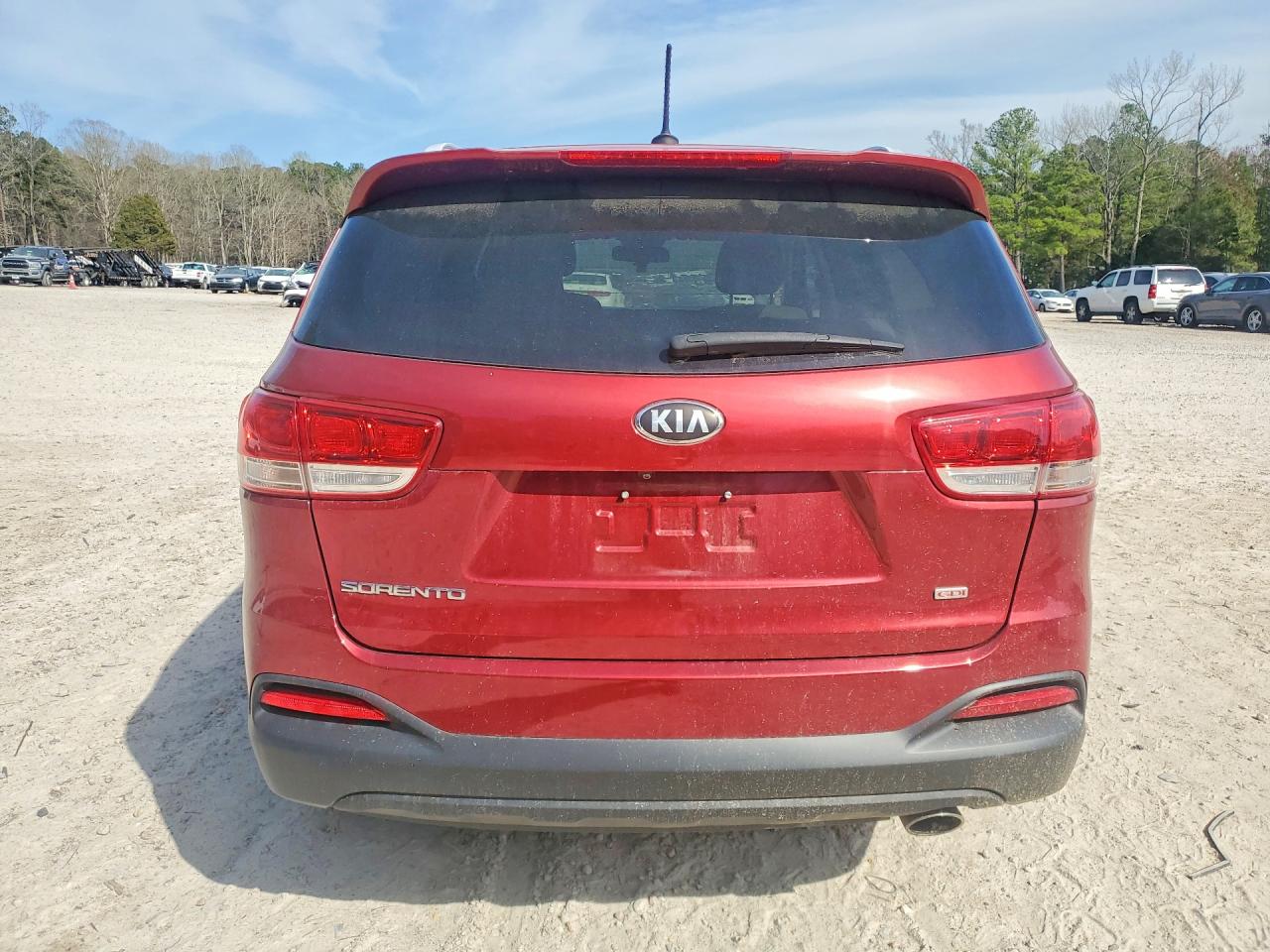 2016 KIA SORENTO LX photo 6