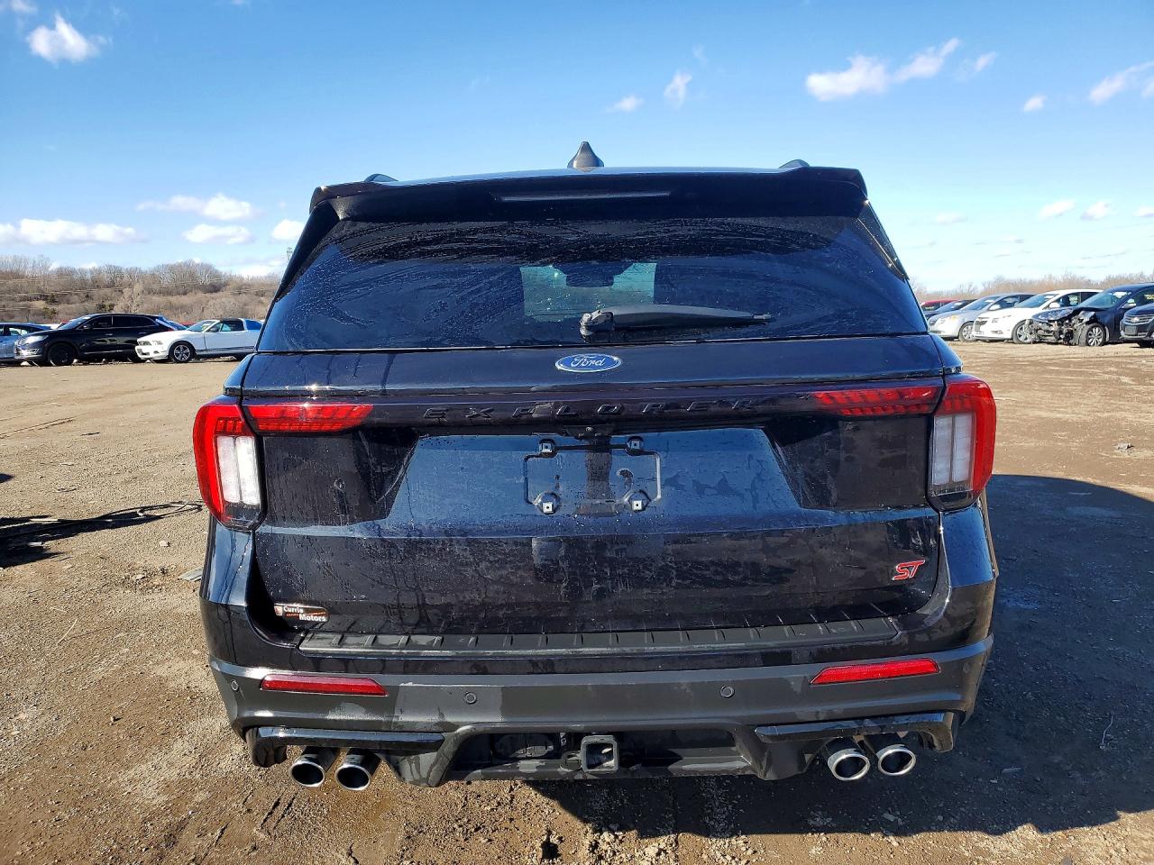 2025 FORD EXPLORER ST photo 16