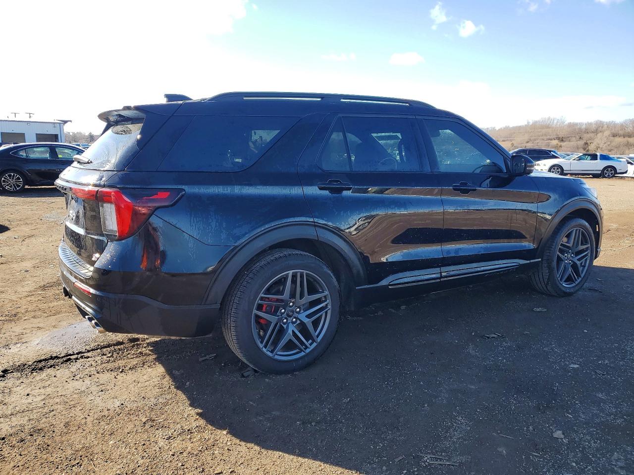 2025 FORD EXPLORER ST photo 7