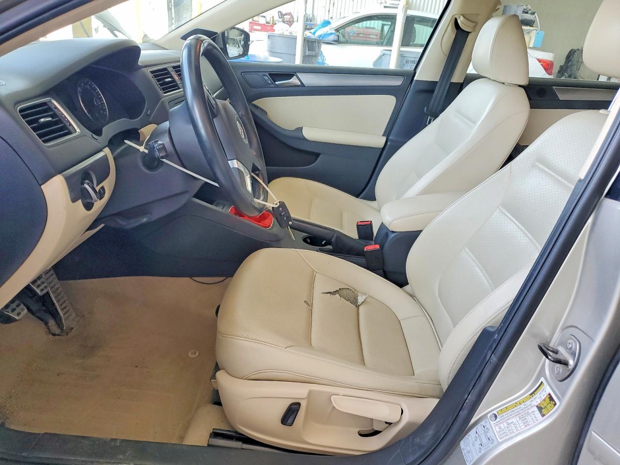 2013 VOLKSWAGEN JETTA TDI photo 7