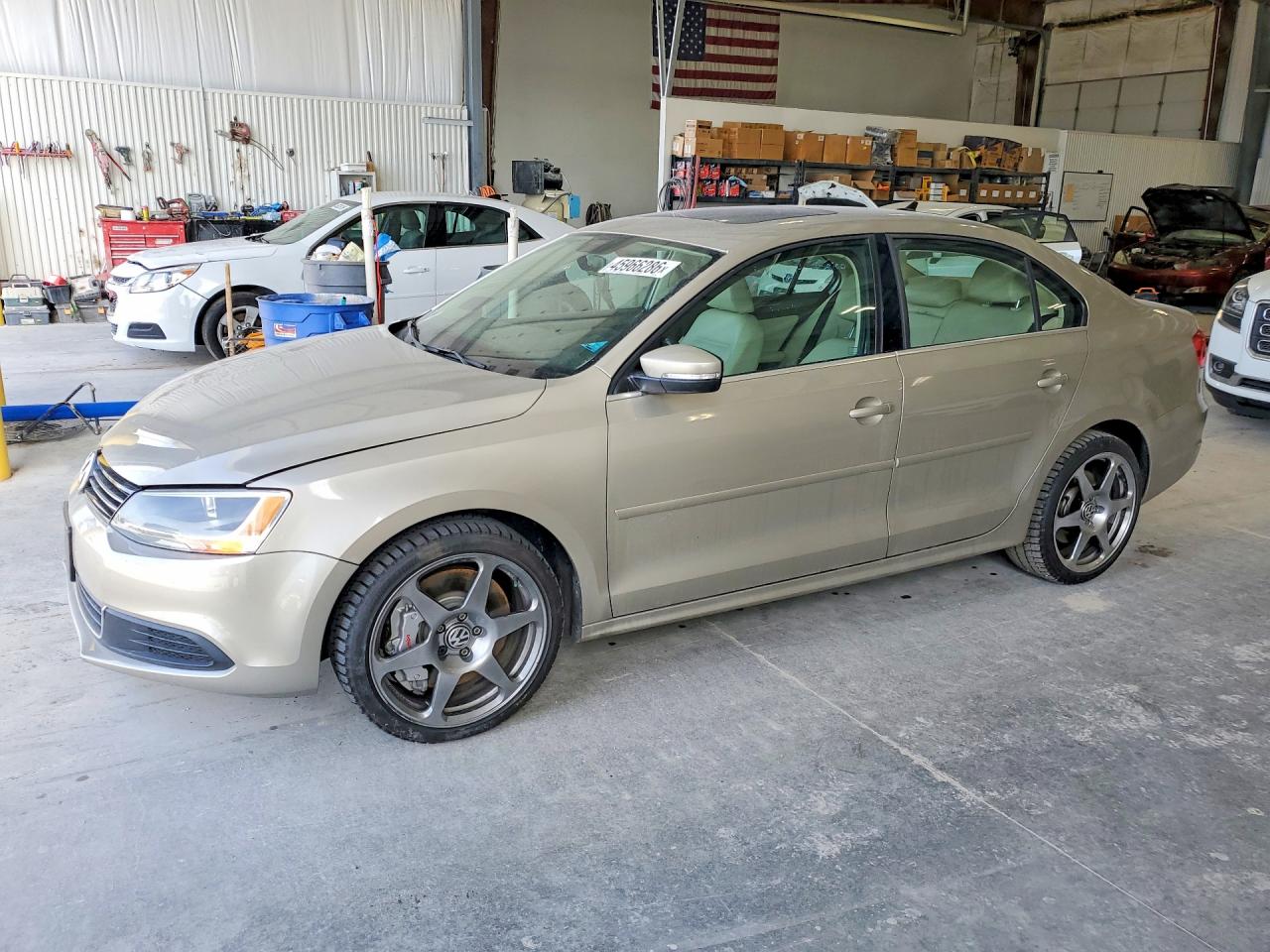 2013 VOLKSWAGEN JETTA