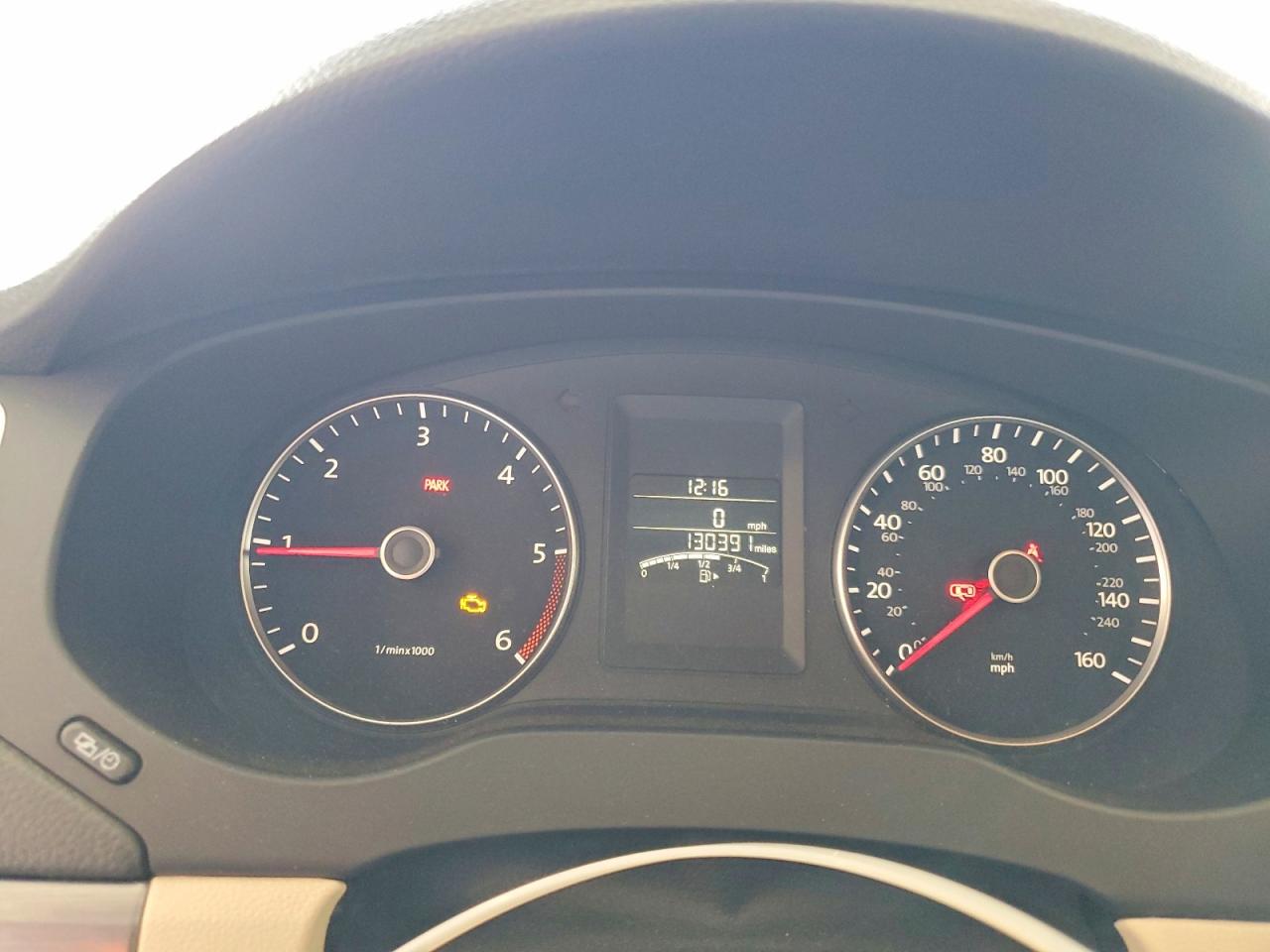 2013 VOLKSWAGEN JETTA TDI photo 9