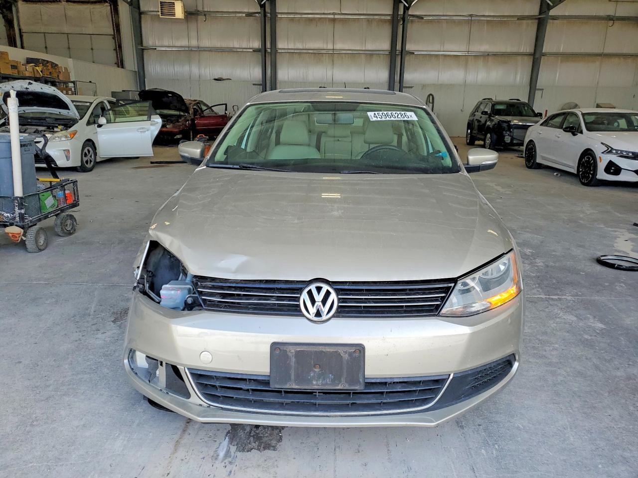 2013 VOLKSWAGEN JETTA TDI photo 5
