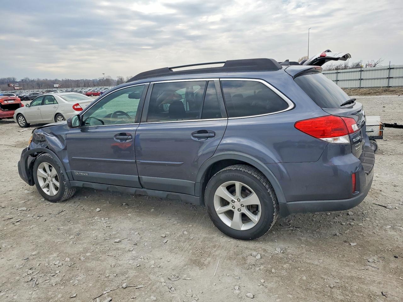 2014 SUBARU OUTBACK 2.5I PREMIUM photo 2