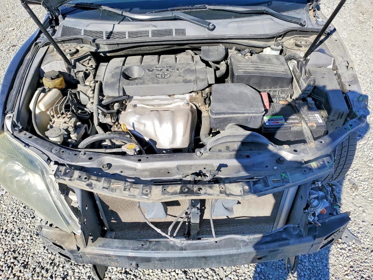 2011 TOYOTA CAMRY SE photo 21