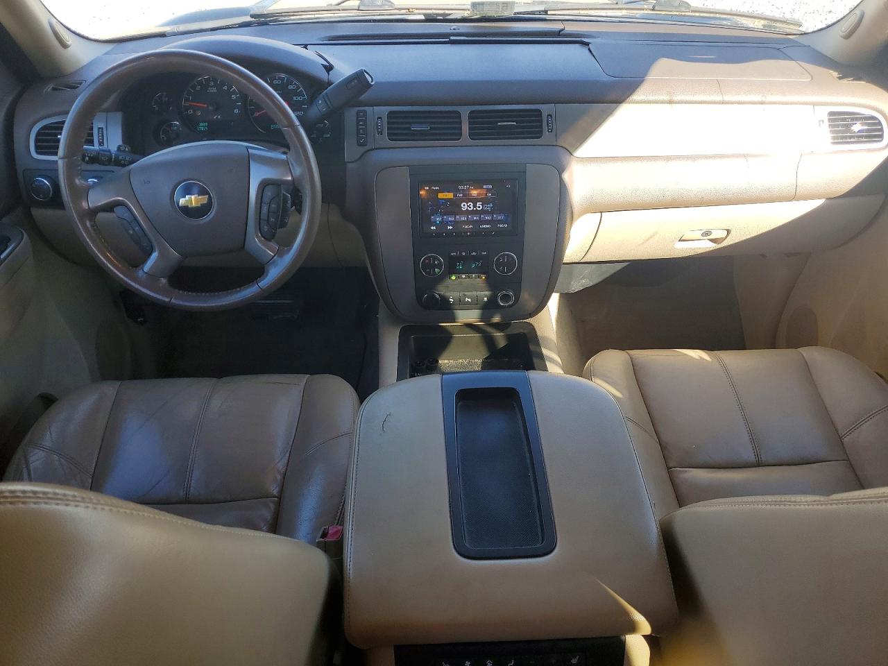 2011 CHEVROLET TAHOE K1500 LT photo 8