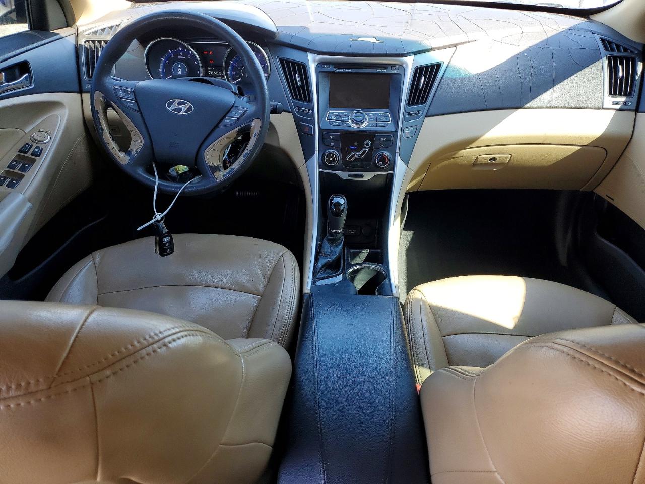 2011 HYUNDAI SONATA GLS photo 15