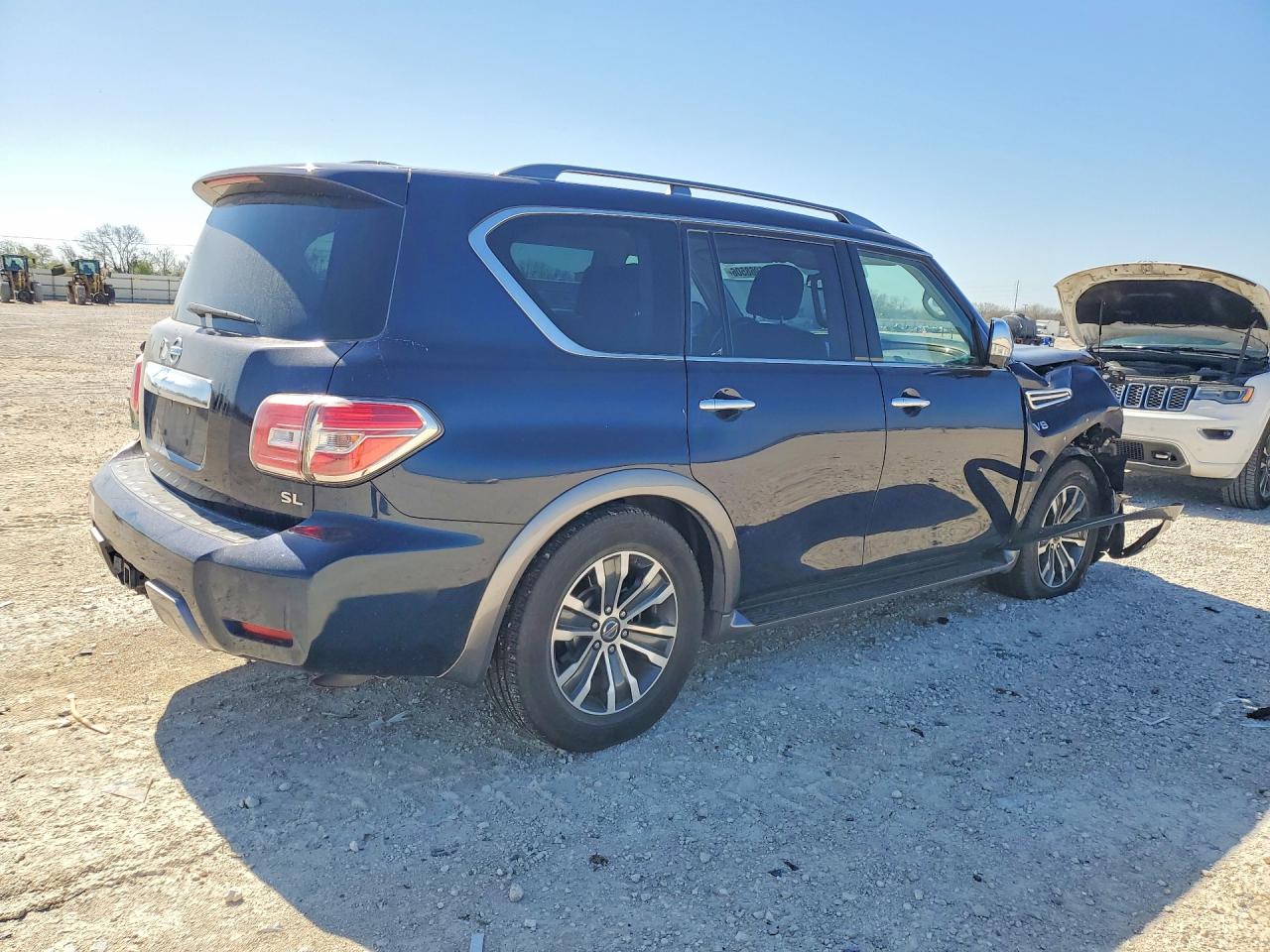 2019 NISSAN ARMADA SL photo 3