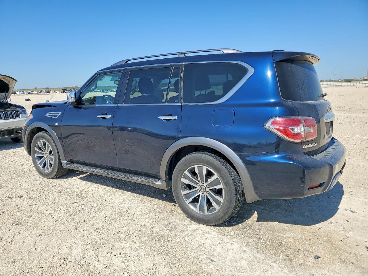 2019 NISSAN ARMADA SL photo 2