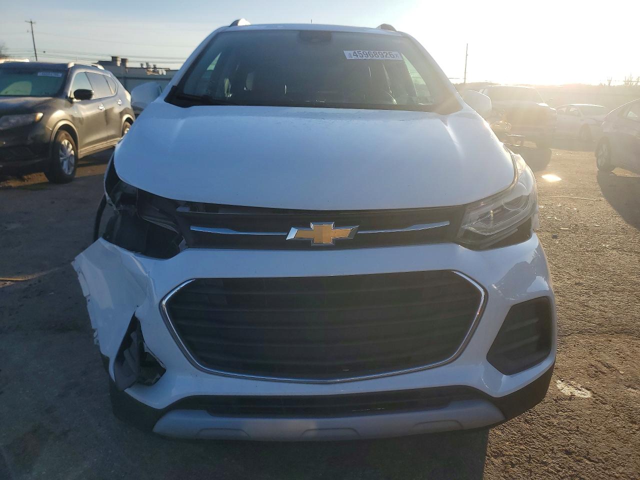 2018 CHEVROLET TRAX 1LT photo 5