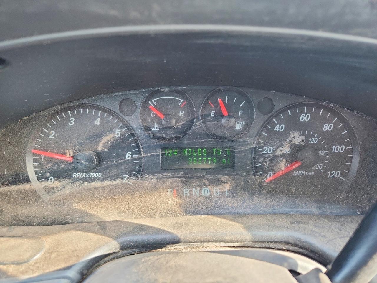 2004 FORD TAURUS SES photo 17