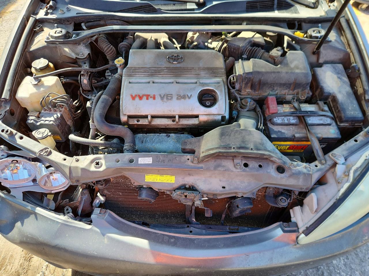 2005 TOYOTA CAMRY XLE V6 photo 11