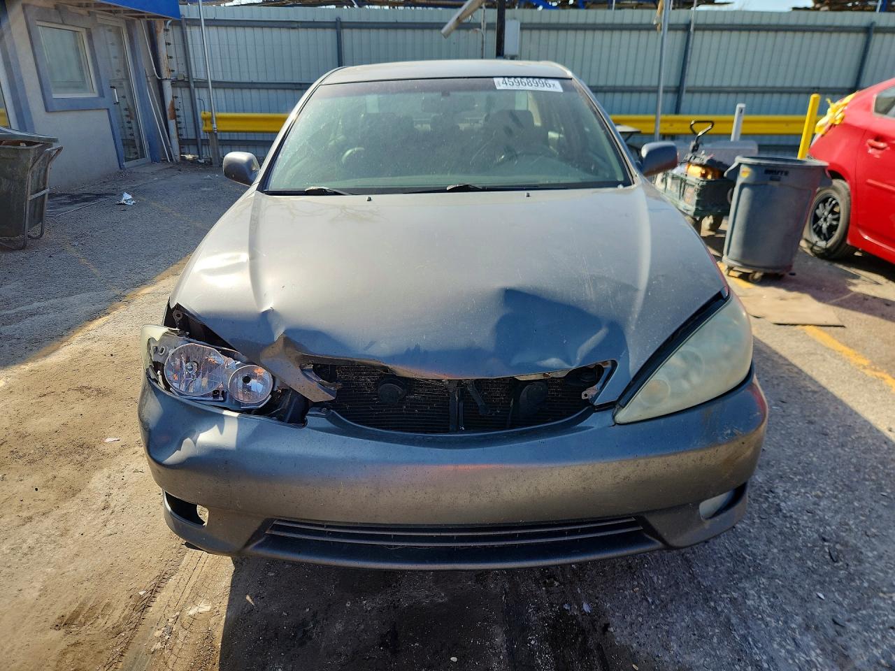 2005 TOYOTA CAMRY XLE V6 photo 5