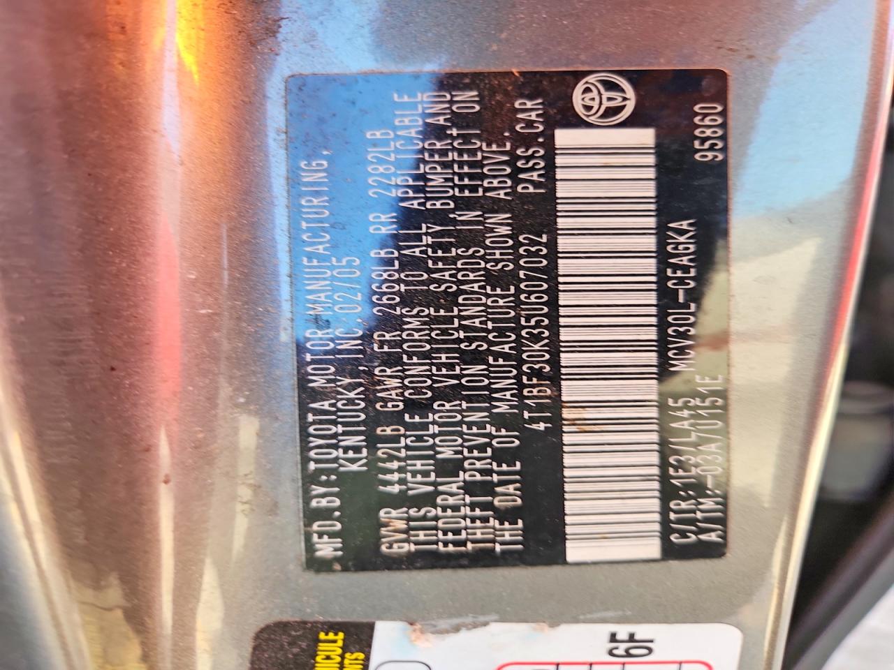 2005 TOYOTA CAMRY XLE V6 photo 12