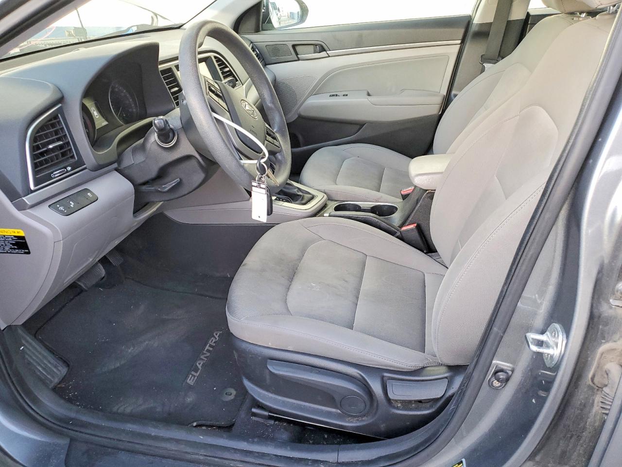 2018 HYUNDAI ELANTRA SEL photo 7