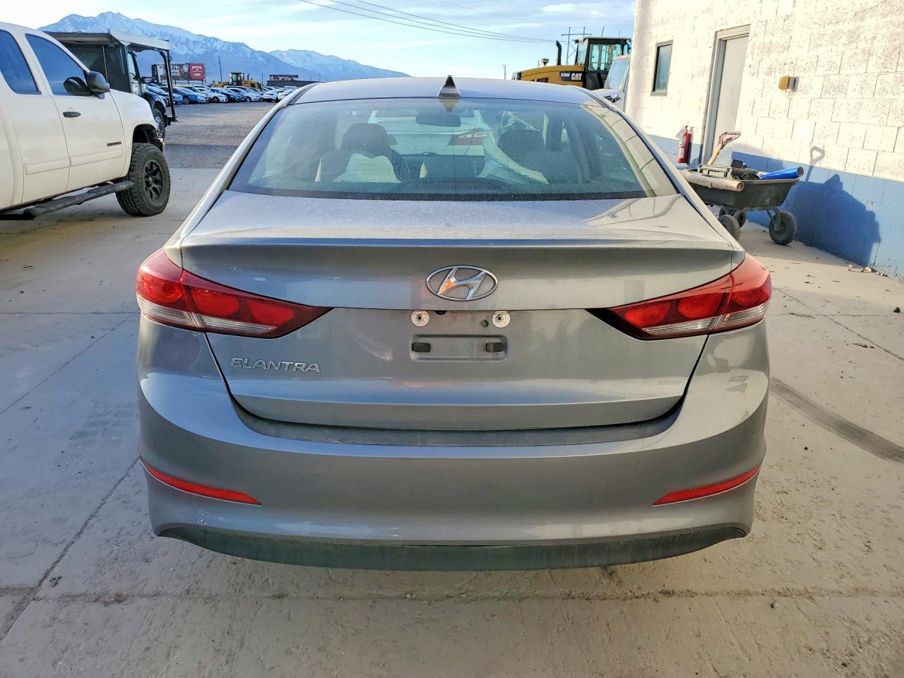 2018 HYUNDAI ELANTRA SEL photo 6