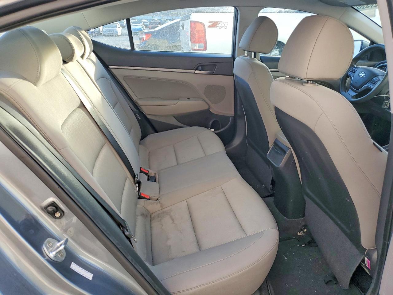 2018 HYUNDAI ELANTRA SEL photo 10