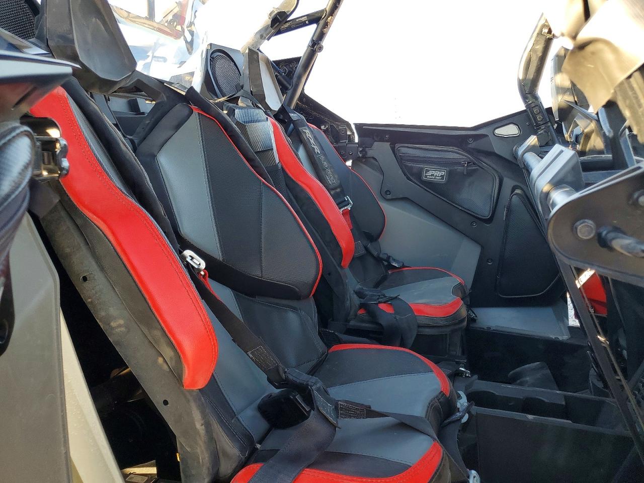 2022 POLARIS GENERAL UTILITY VEHICLE photo 6