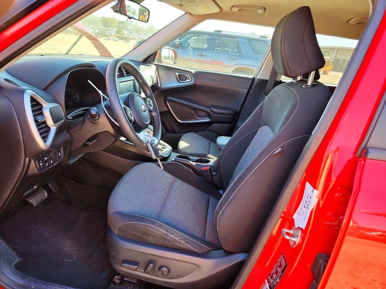 2021 KIA SOUL S photo 13