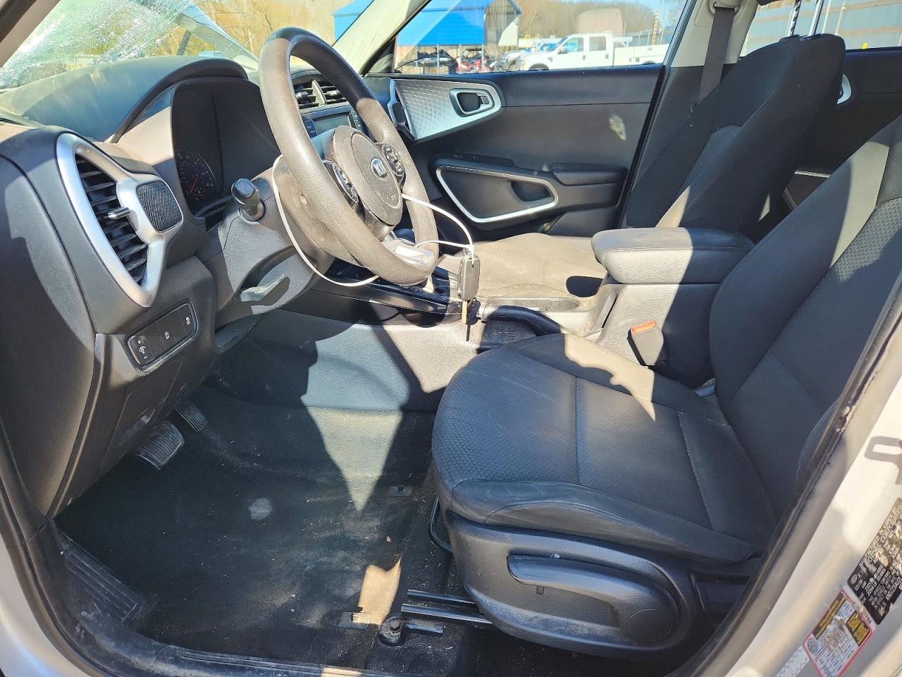 2020 KIA SOUL LX photo 19