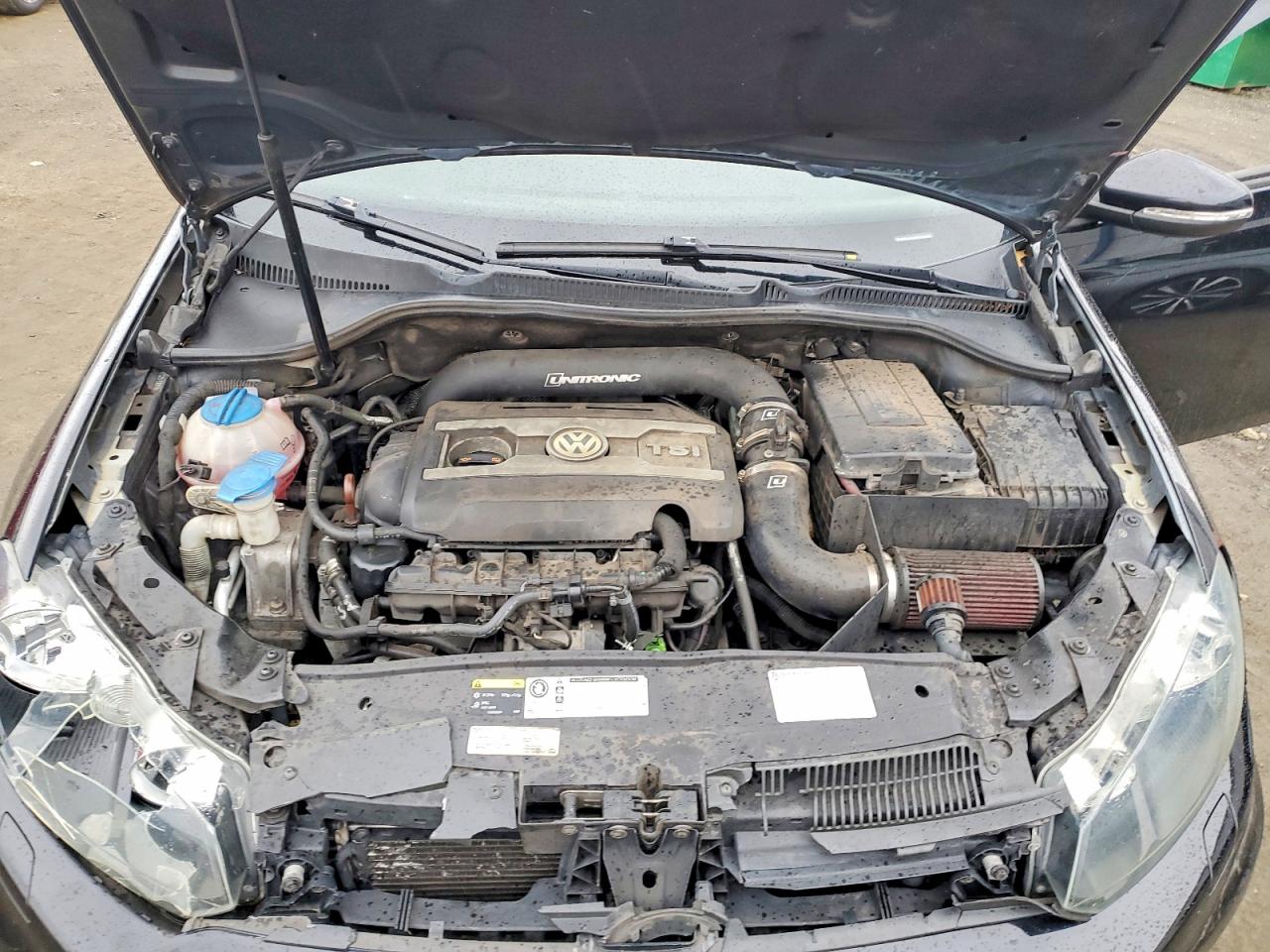 2013 VOLKSWAGEN GTI photo 21